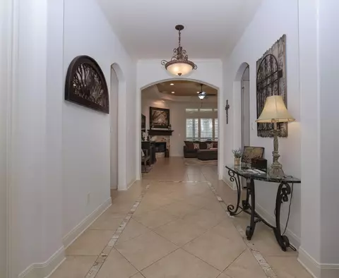 Entry Way - 1547 Ruby Dr, Willis, TX 77378 photo 2 of 4