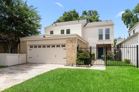 1375 Bullock Ln, Houston, TX 77055