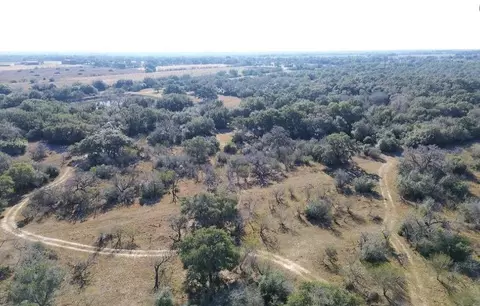 3382 E Fm 1961, Goliad, TX 77963