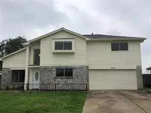 2707 Oakdale Ct, Stafford, TX 77477