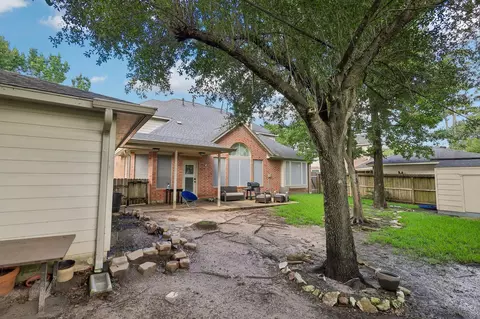 Exterior - 410 Spring Lakes Hvn, Spring, TX 77373 photo 4 of 6