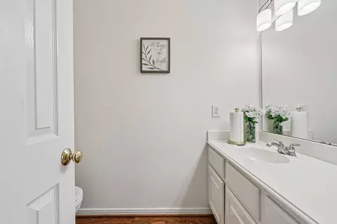 Bath - 410 Spring Lakes Hvn, Spring, TX 77373 photo 1 of 5