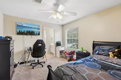 Bedroom - 410 Spring Lakes Hvn, Spring, TX 77373 photo 5 of 8