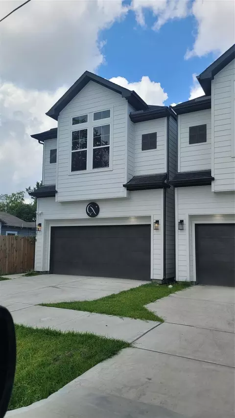 4217 Hare St #A, Houston, TX 77020
