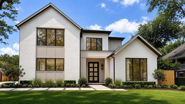 10722 Old Coach Ln, Hunters Creek Village, TX 77024