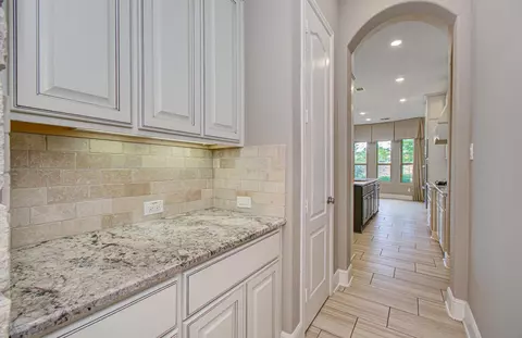 Entry Way - 2726 Kingston Bluff Ln, Katy, TX 77494 photo 3 of 4