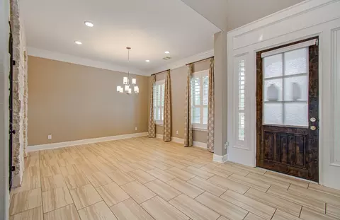 Entry Way - 2726 Kingston Bluff Ln, Katy, TX 77494 photo 2 of 4