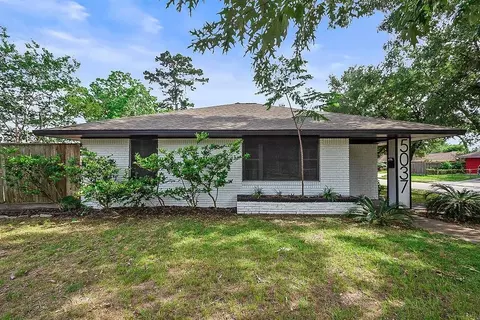 5037 W 43rd St, Houston, TX 77092