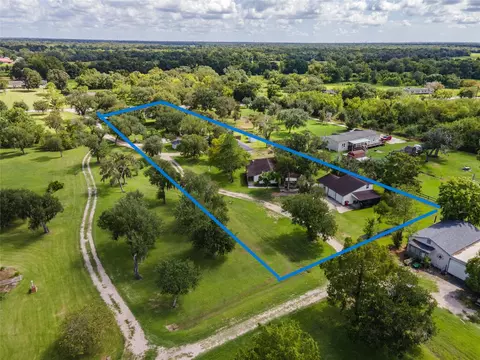 5669 Ratjen Rd, Brazoria, TX 77422
