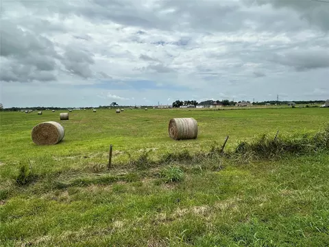 0 Cr100, Boling, TX 77420