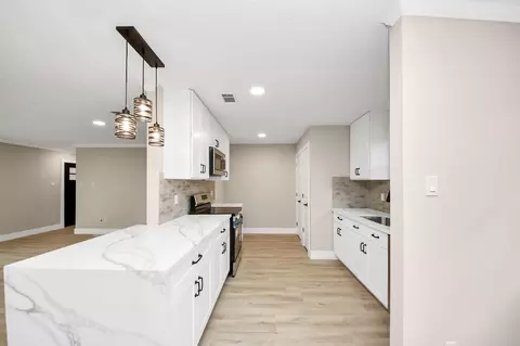 20322 Bishops Gate Ln, Humble, TX 77338