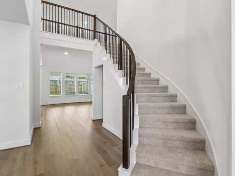 Entry Way - 2818 Clapbread Ln, Rosenberg, TX 77471 photo 3 of 3