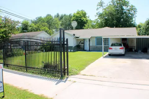 11125 Bentley St, Houston, TX 77093
