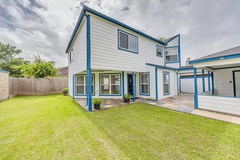 12411 Sungate Ln, Houston, TX 77071
