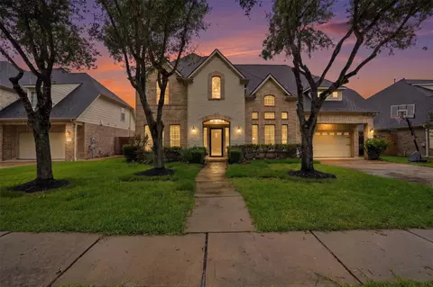 2802 Kestrel Trace Ln, Katy, TX 77494