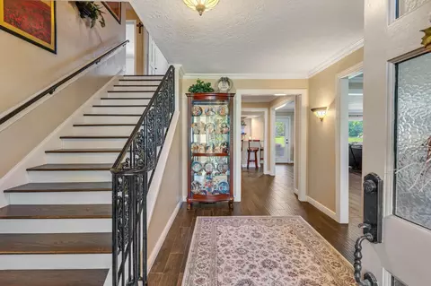 Entry Way - 545 Robert E Lee Dr, Conroe, TX 77302 photo 1 of 7