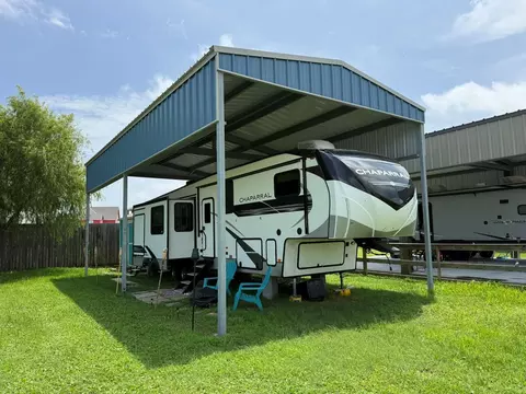 994 Mary Ann, Crystal Beach, TX 77650