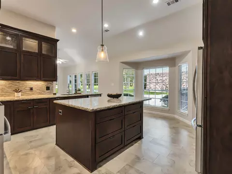 Kitchen - 2312 Carriage Run E, Conroe, TX 77384 photo 6 of 7