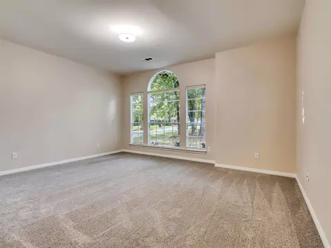 Living - 2312 Carriage Run E, Conroe, TX 77384 photo 4 of 5