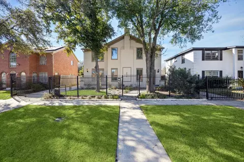 2618 Cleburne St, Houston, TX 77004