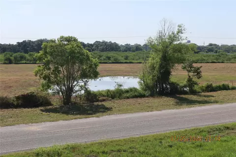 View/Area - 1046 Railhead Rd, Columbus, TX 78934 photo 3 of 4