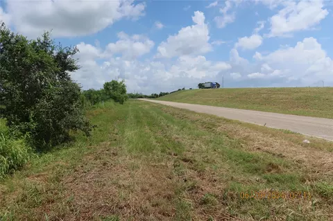 Other - 1046 Railhead Rd, Columbus, TX 78934 photo 3 of 18
