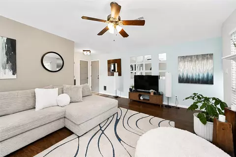 Living - 2519 Spring Dusk Ln, Spring, TX 77373 photo 2 of 3