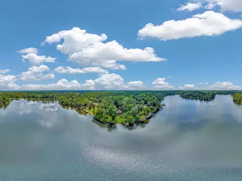 797 County Road 3170, Colmesneil, TX 75938