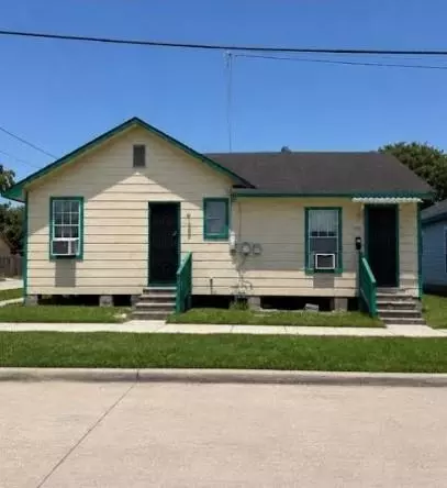 716 S 79th St, Houston, TX 77012