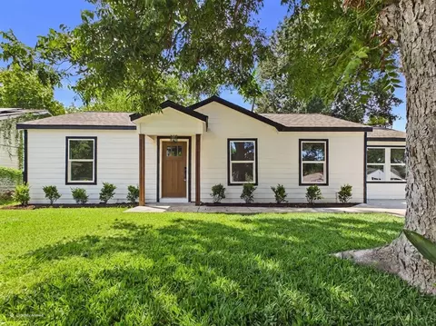 58 Trenwood Ln, Houston, TX 77022