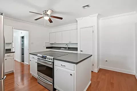 Kitchen - 526 14th St, Hempstead, TX 77445 photo 2 of 4