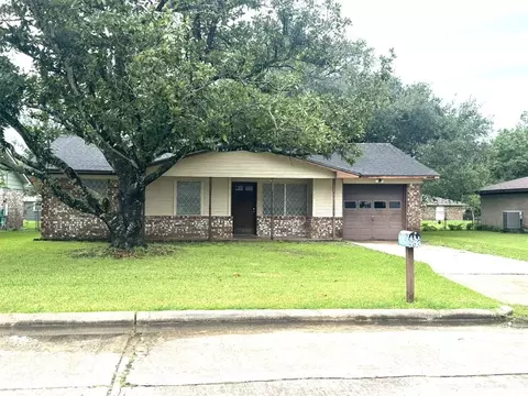 1722 Briar Ln, Wharton, TX 77488