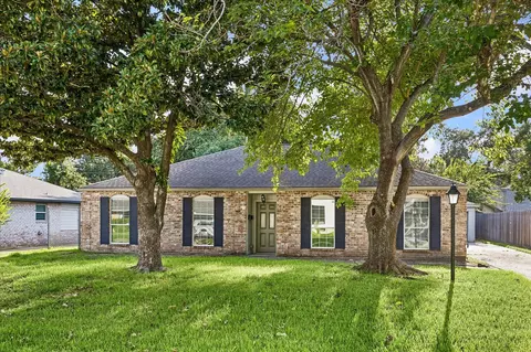 1919 Spillers Ln, Houston, TX 77043