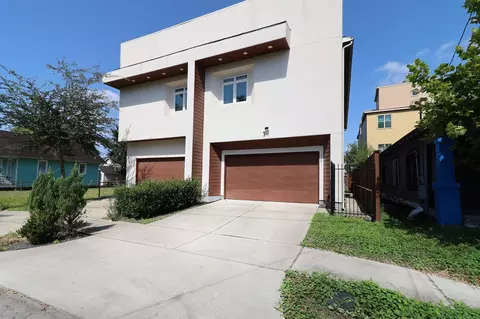 131 N Kendall St, Houston, TX 77003
