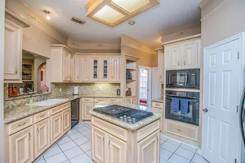 Kitchen - 6242 Agassi Ace Ct, Spring, TX 77379 photo 2 of 3