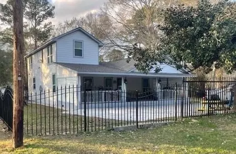 820 S Railroad Ave, Shepherd, TX 77371