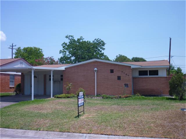 2121 Walnut Ln, Pasadena, TX 77502 photo 1