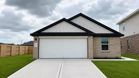 1030 Garnet Rain Dr, Beasley, TX 77417