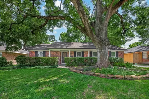 4505 Waycross Dr, Houston, TX 77035