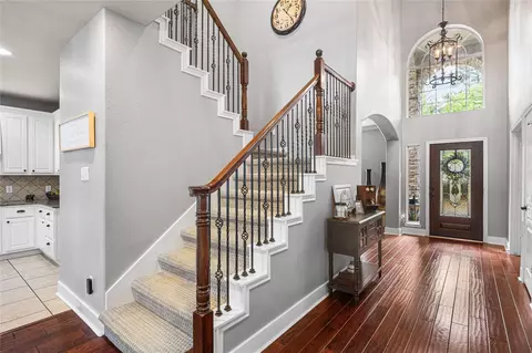Entry Way - 2167 Summit Mist Dr, Conroe, TX 77304 photo 3 of 4