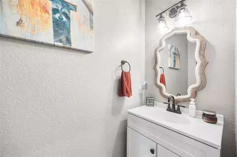 Bath - 2167 Summit Mist Dr, Conroe, TX 77304 photo 6 of 6