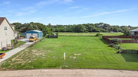 0 W Flamingo Dr, Seabrook, TX 77586