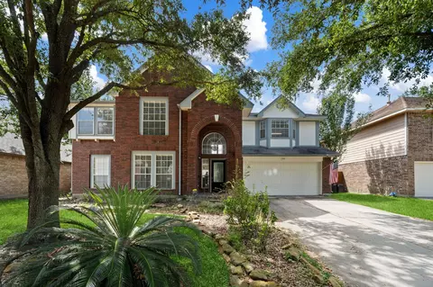 7306 Oak Walk Dr, Humble, TX 77346