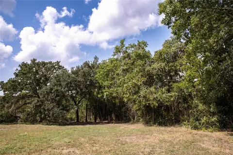 400 Railroad Street, Burton, TX 77835