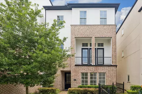 2024 Fannin Sta S, Houston, TX 77045
