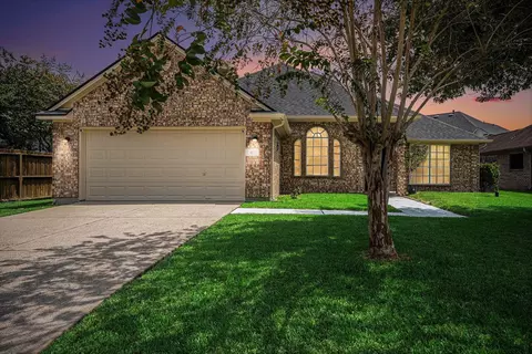 411 Ceole Ln, League City, TX 77573