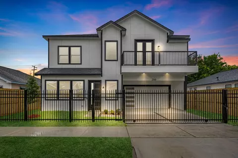 2348 Delafield St, Houston, TX 77023