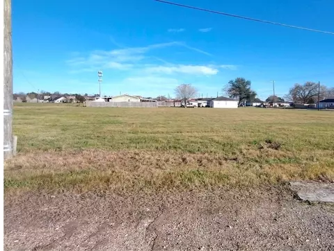 2055 Pasadena Blvd, Pasadena, TX 77502 photo 2