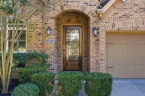 Entry Way - 127 Deerchase Dr, Conroe, TX 77384 photo 1 of 5