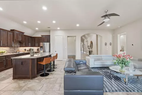 Other - 127 Deerchase Dr, Conroe, TX 77384 photo 4 of 10